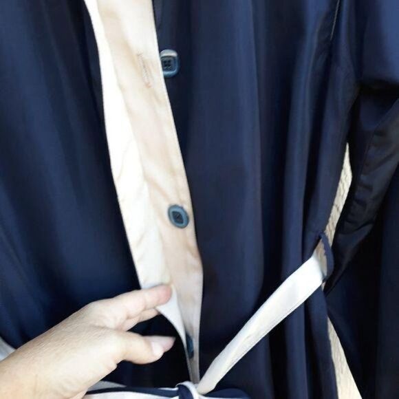 Vtg 80's Womens 6L Trench Coat Long Belted Sailor Back Color Block Black Cream - Picture 7 of 13